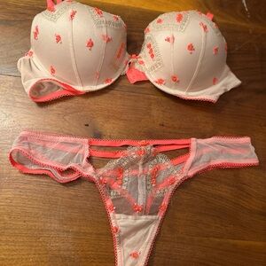 Victoria Secret bra and panty set